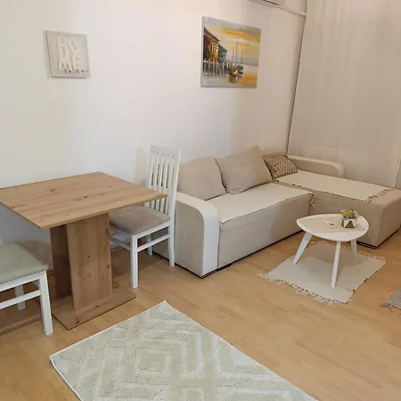 Lovely One Bedroom